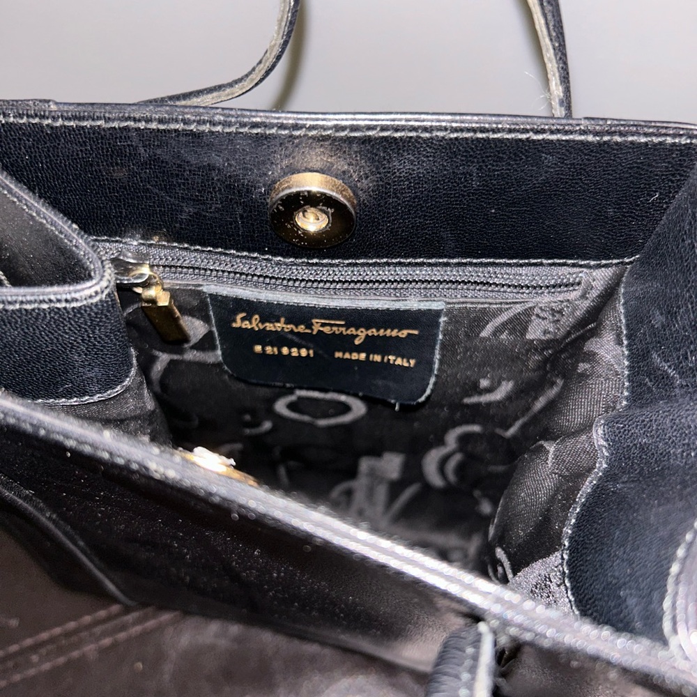 Salvatore Ferragamo Black Leather Tote Bag - Picture 3 of 3